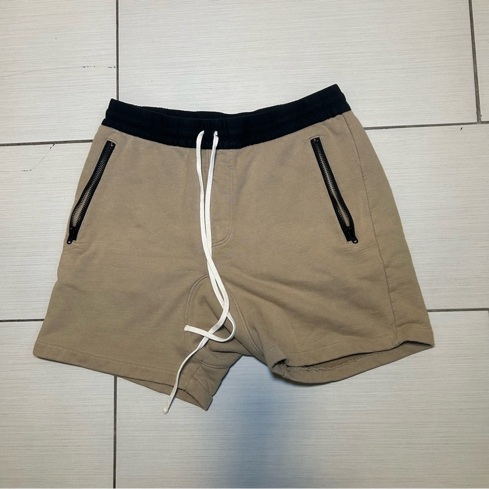 Fear of God Essentials Shorts Mens sz S